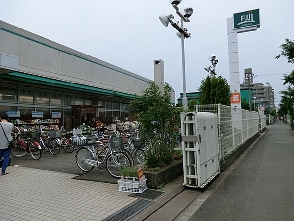 【B号棟】藤沢市新築戸建南面バルコニー(ＦＵＪＩ鵠沼店)