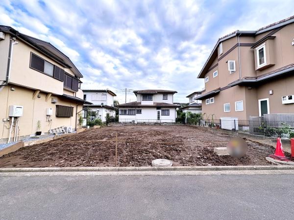 【1号棟】泉区新築戸建3台駐車可LDK22帖以上