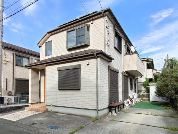瀬谷区中古戸建3台駐車可WIC吹き抜け