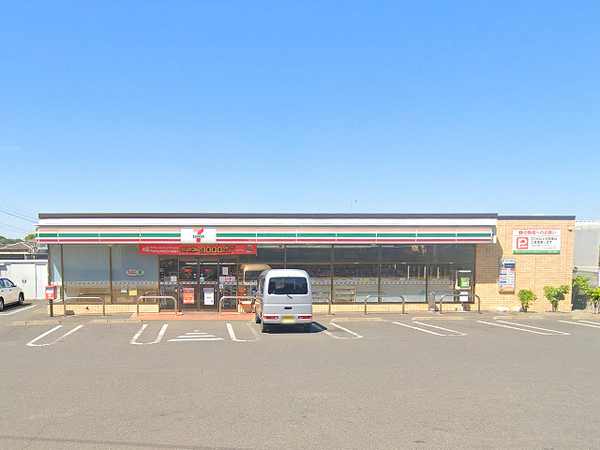 綾瀬市寺尾中４丁目の中古一戸建て(セブンイレブン綾瀬小園中央店)