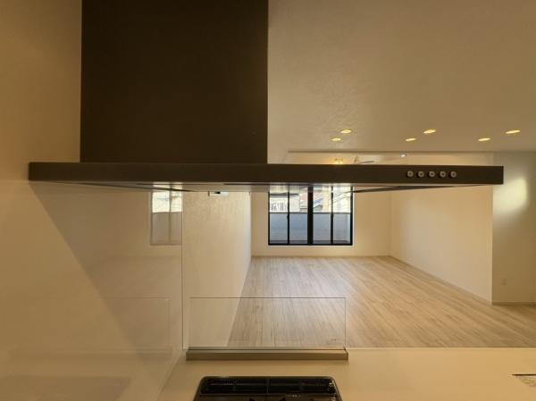 【1号棟】保土ケ谷区新築戸建納戸×2LDK18帖以上