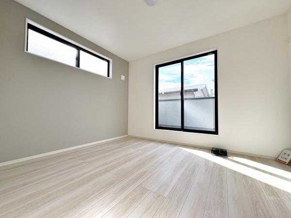【1号棟】茅ヶ崎市新築戸建カースペースLDK20帖以上