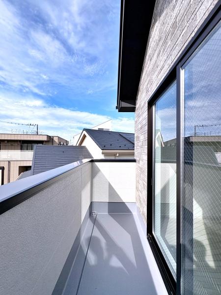 【1号棟】茅ヶ崎市新築戸建カースペースLDK20帖以上