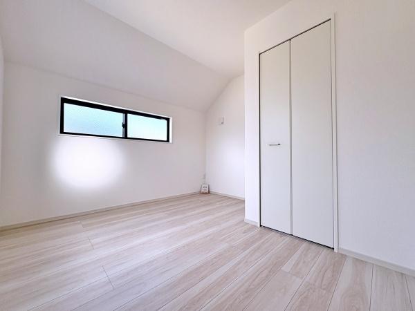 【1号棟】茅ヶ崎市新築戸建カースペースLDK20帖以上
