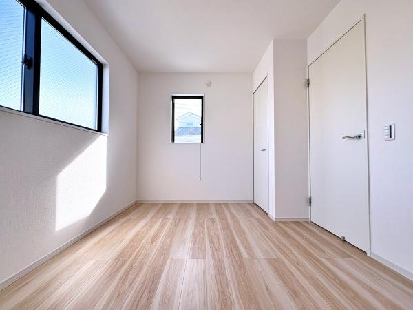 【2号棟】茅ヶ崎市新築戸建カースペース折上天井WIC