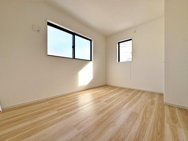 【2号棟】茅ヶ崎市新築戸建カースペース折上天井WIC