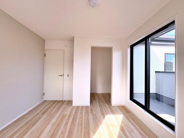 【2号棟】茅ヶ崎市新築戸建カースペース折上天井WIC