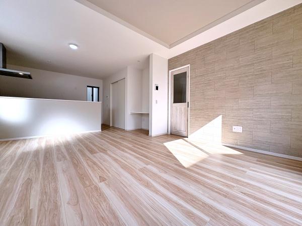 【2号棟】茅ヶ崎市新築戸建カースペース折上天井WIC