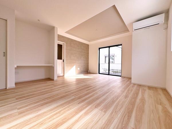 【2号棟】茅ヶ崎市新築戸建カースペース折上天井WIC