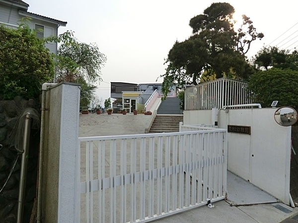 【3号棟】町田市新築戸建カースペース床暖房(慶松幼稚園)