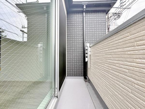 【3号棟】町田市新築戸建カースペース床暖房