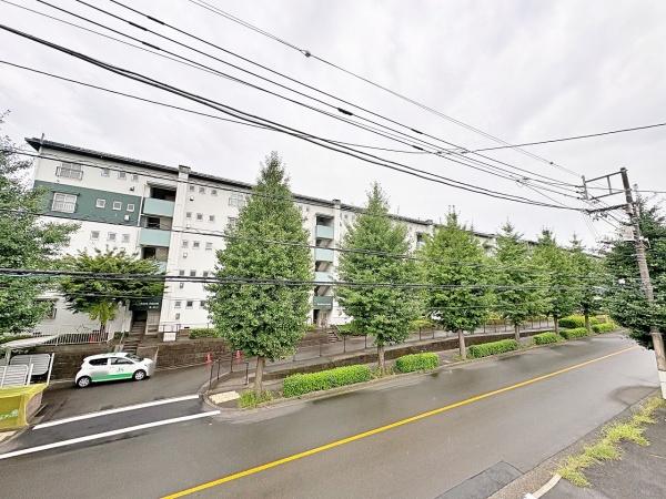 【3号棟】町田市新築戸建カースペース床暖房