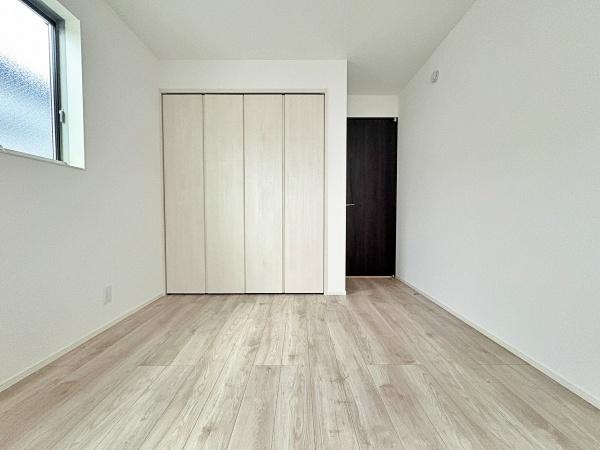 【3号棟】町田市新築戸建カースペース床暖房