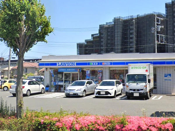 町田市新築戸建2台駐車可LDK20帖以上WICSIC(ローソン長津田みなみ台店)