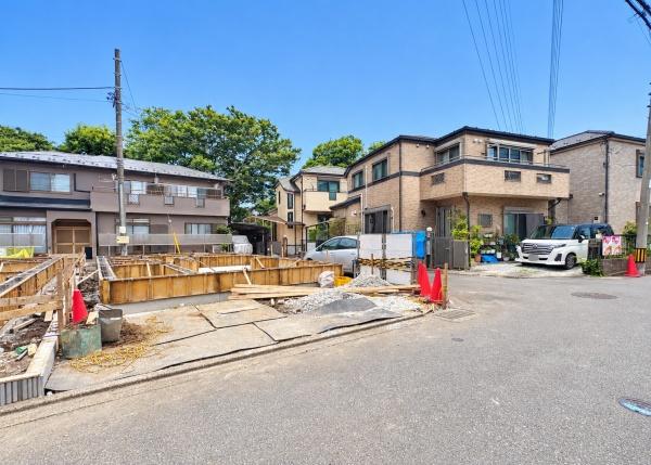 【2号棟】相模原市南区新築戸建　小屋裏収納　大型パントリー