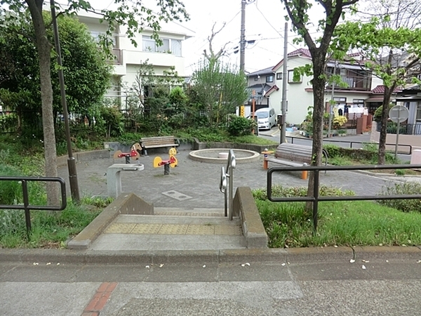 【1号棟】大和市新築戸建勾配天井南面道路カースぺ有(北村第一公園)