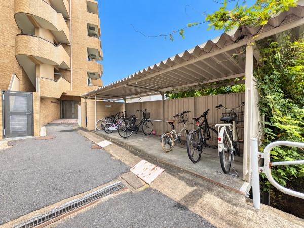 ニックアーバンハイム保土ヶ谷【三方角部屋リノベ】