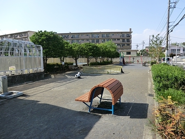 横浜市磯子区岡村１丁目の土地(磯子腰越公園)