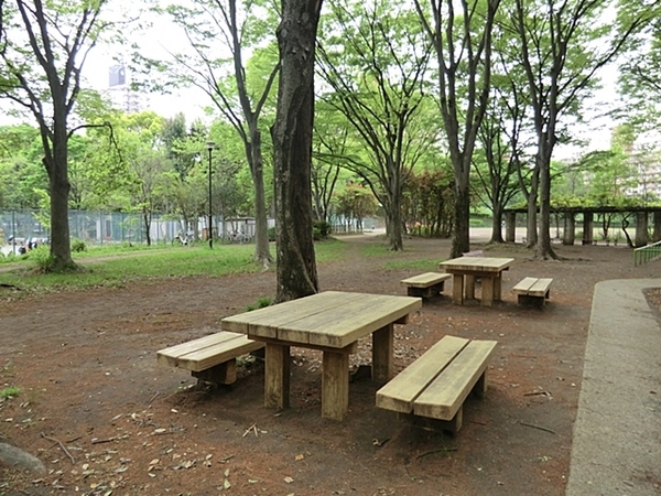 【2号棟】横浜市旭区新築戸建ワイドバルコニー全室収納完備(日向根公園)