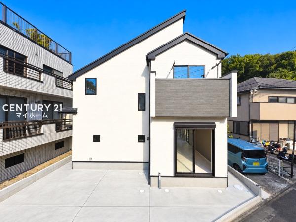 川崎市麻生区新築戸建 敷地34坪 LDK19帖超 駐車2台