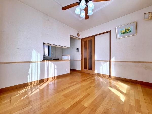 泉区中古戸建駅徒歩6分平坦南面道路接道