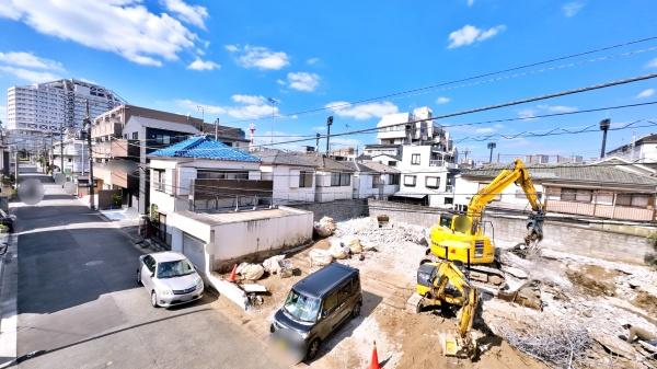 【5号棟】川崎市新築戸建2台駐車可納戸