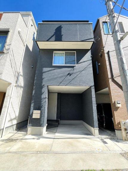 川崎市中古戸建ビルトイン車庫納戸