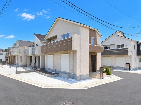 【19号棟】瀬谷区新築戸建2台駐車可和室吹抜け