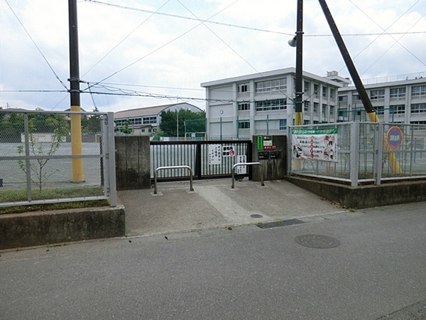 横須賀市長沢４丁目の中古一戸建て(横須賀市立野比小学校)