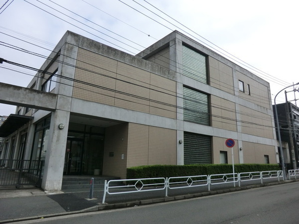 横浜市磯子区森が丘１丁目の中古一戸建て(上大岡診療所)