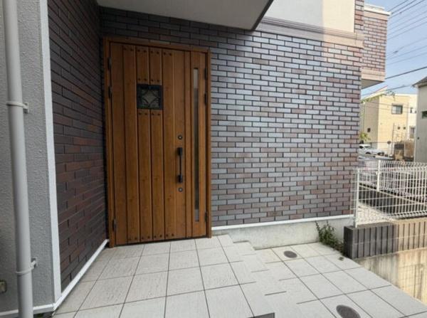 横浜市磯子区森が丘１丁目の中古一戸建て