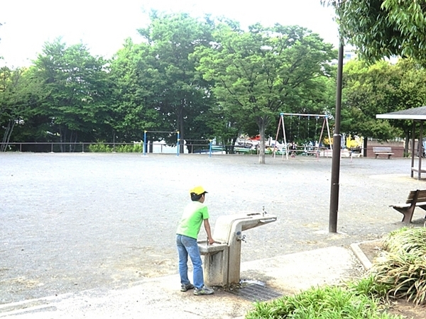 横浜市青葉区美しが丘西３丁目の中古一戸建て(美しが丘西山王坂公園)