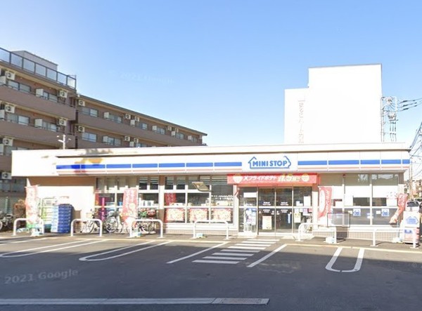 デュオヒルズ武蔵新田(ミニストップ下丸子1丁目店)
