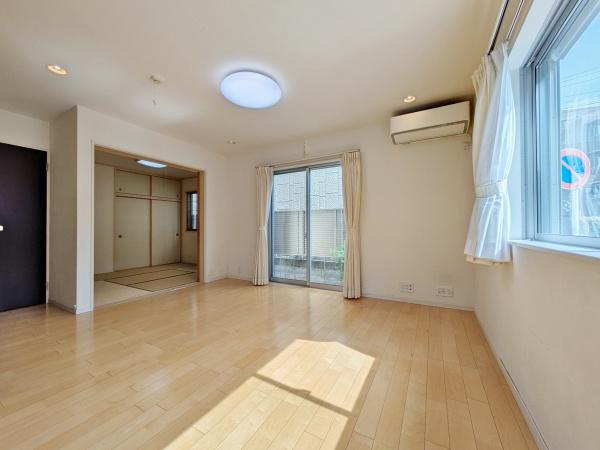 川崎市川崎区小田３丁目の中古一戸建て