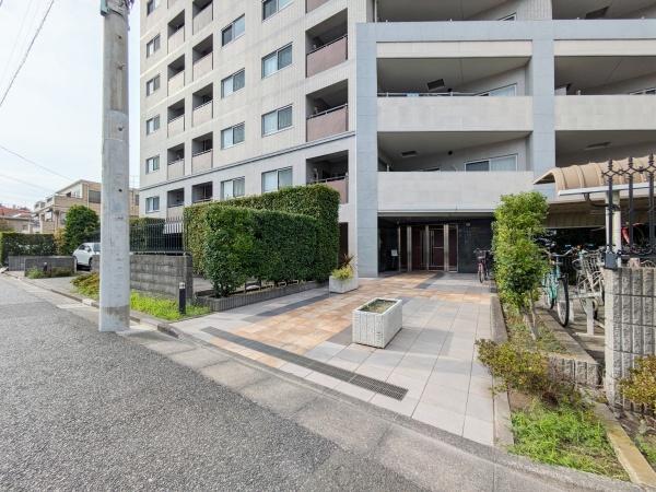 レフィーズ千鳥町