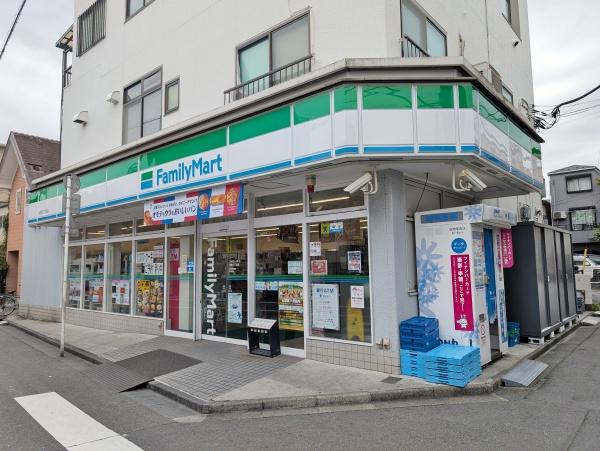 コスモ川崎小田公園(ファミリーマート京町三丁目店)