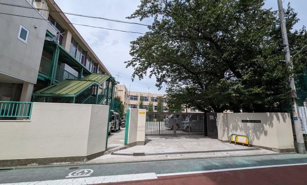 大田区西蒲田１丁目の新築一戸建(大田区立おなづか小学校)