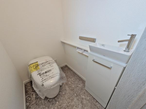 目黒区中目黒５丁目の新築一戸建