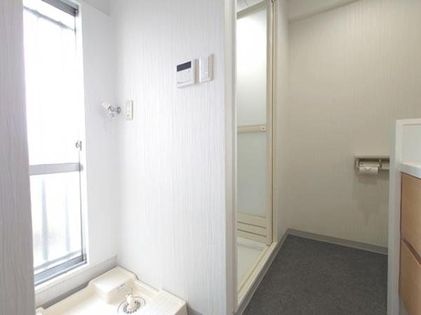 ジュウエル城西