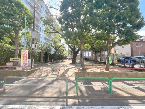 グリーンパークドルミ大山(大山東町児童遊園)