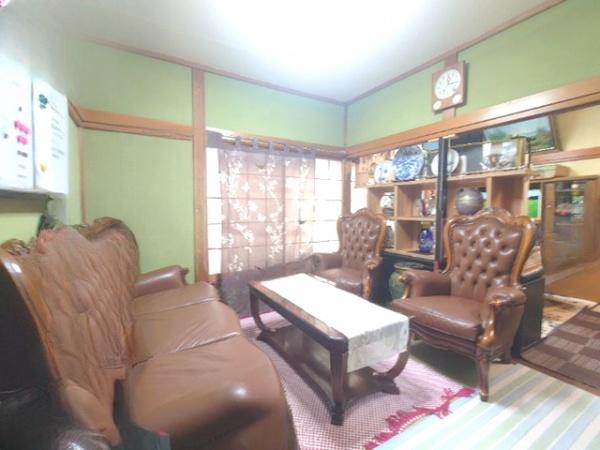 足立区鹿浜４丁目の中古一戸建