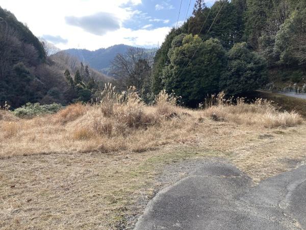 宇治市西笠取相月川西の土地