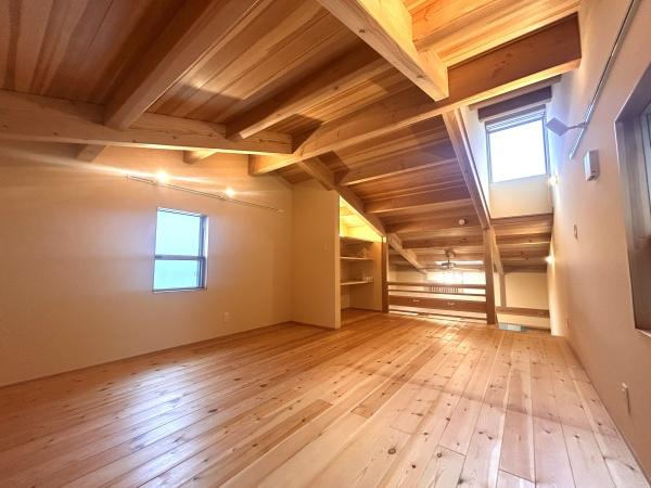 城陽市寺田尼塚の中古一戸建て