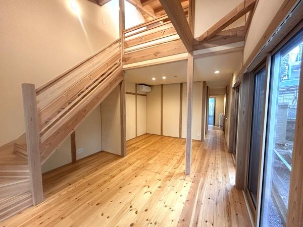 城陽市寺田尼塚の中古一戸建て