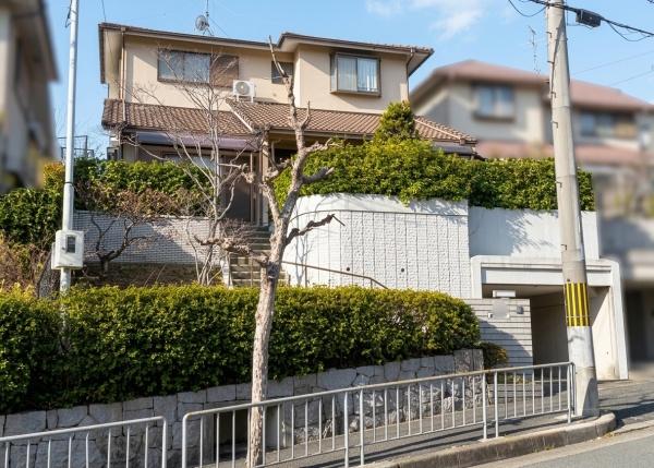 宇治市羽戸山３丁目の中古一戸建
