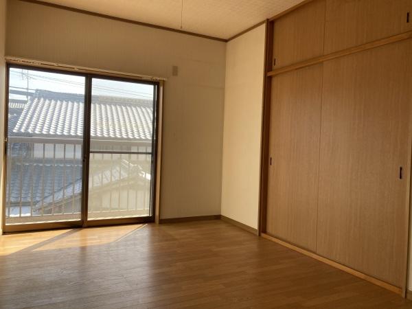 城陽市寺田北東西の中古一戸建て