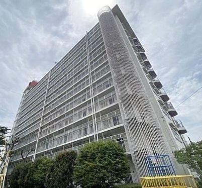 日商岩井桂川ハイツ４号館