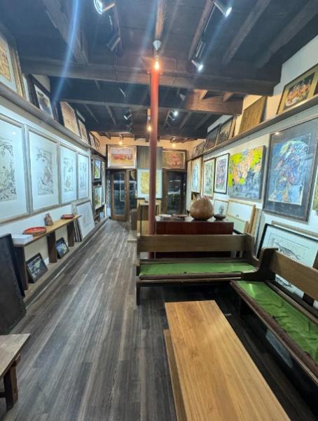 文京区本郷６丁目　中古連棟式建物　店舗付き住宅