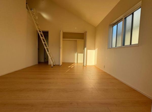 足立区古千谷本町２丁目　中古一戸建て