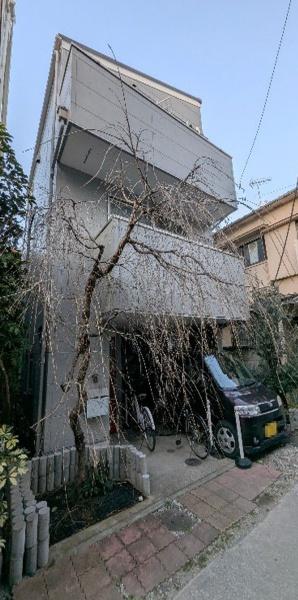 新宿区大久保２丁目　中古一戸建て